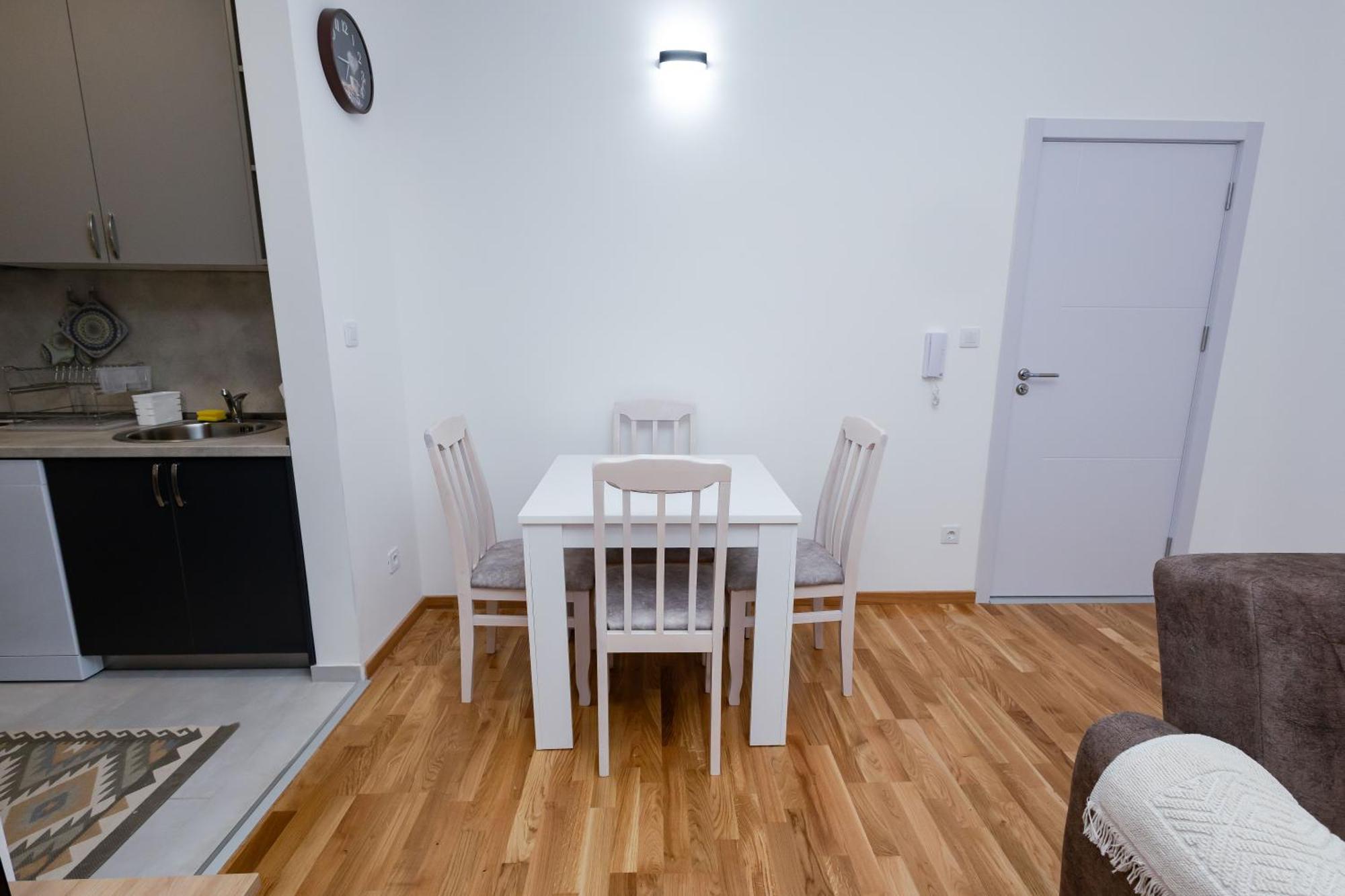 Elegant Escape Podgorica 아파트 외부 사진